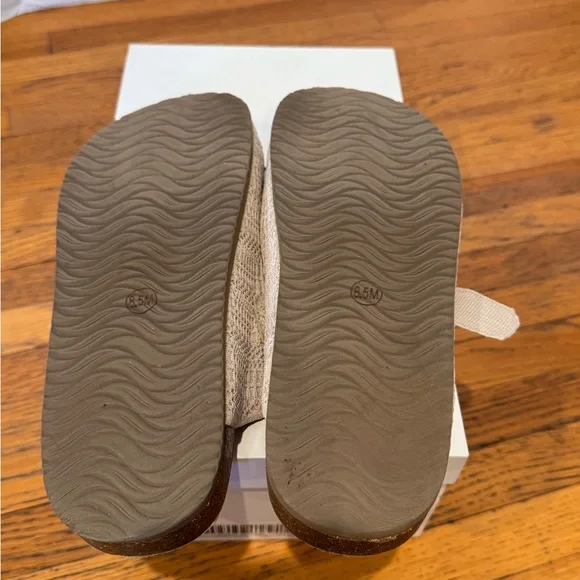 Haute Hippie Beige Knit Mule Clogs with Buckle - Picture 5 of 5